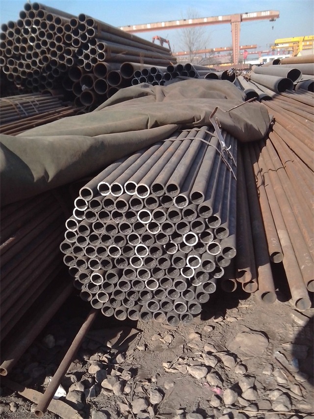 巴音郭楞小口径无缝钢管