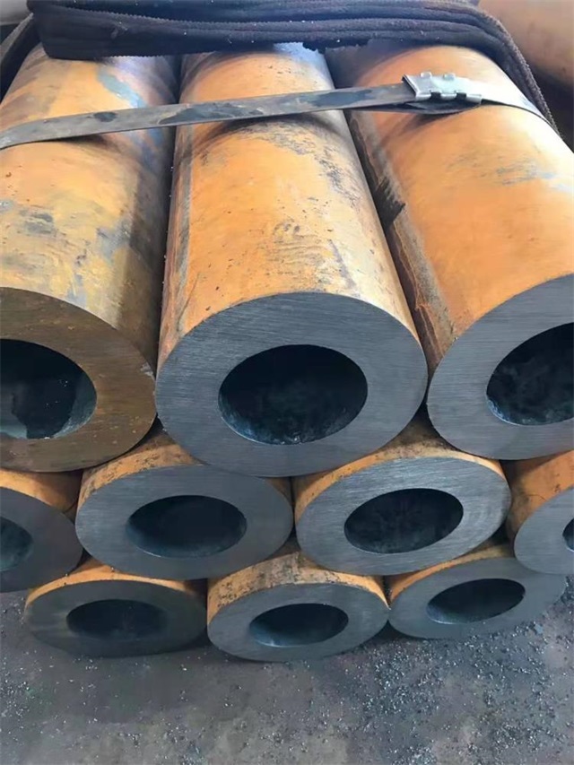 巴音郭楞20号厚壁无缝钢管