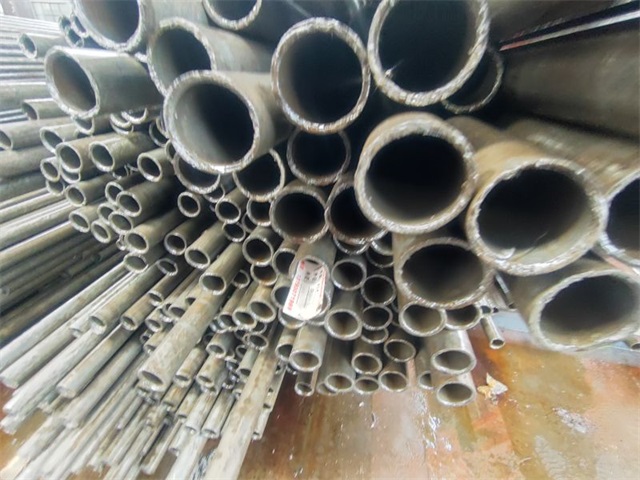 巴音郭楞大口径精密无缝钢管