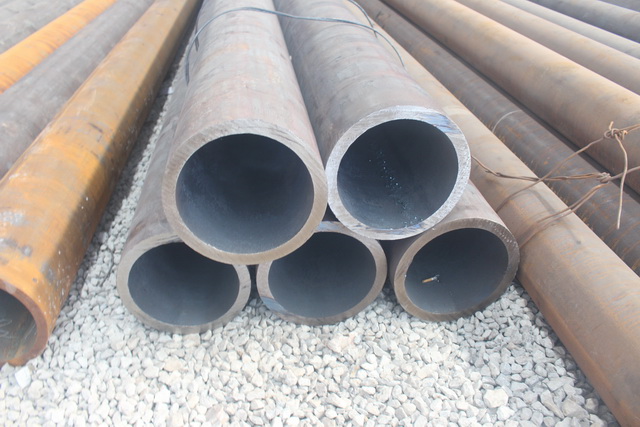 巴音郭楞大口径壁厚无缝钢管