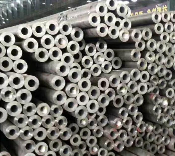 巴音郭楞GB8162结构用无缝钢管