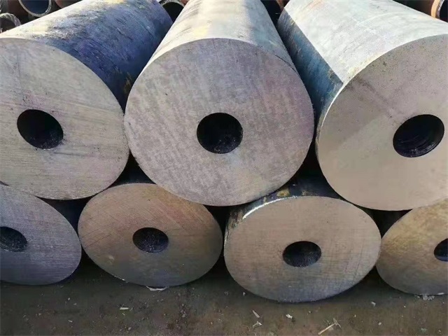 巴音郭楞35crmo厚壁无缝钢管