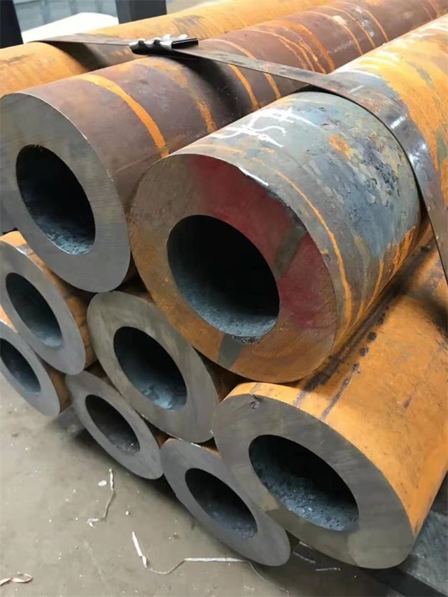 巴音郭楞厚壁无缝钢管型号规格