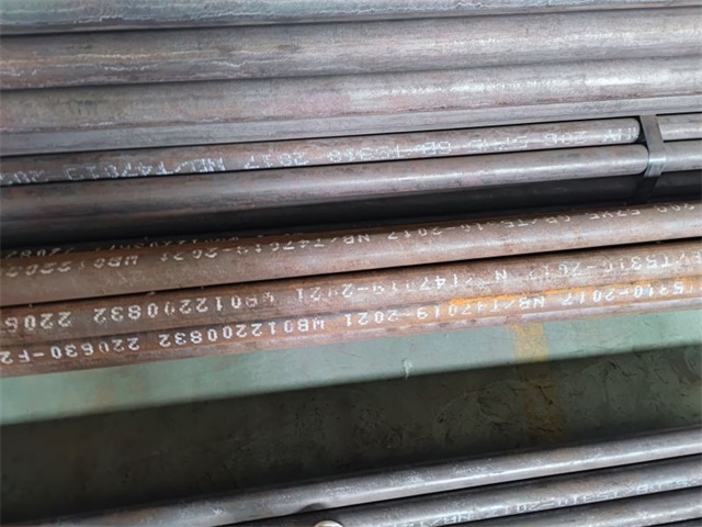 巴音郭楞15CrMoG高压无缝钢管