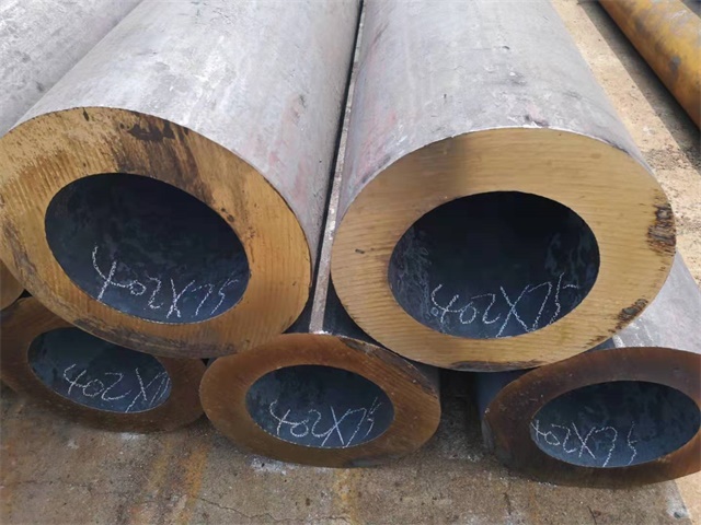 巴音郭楞35#厚壁无缝钢管