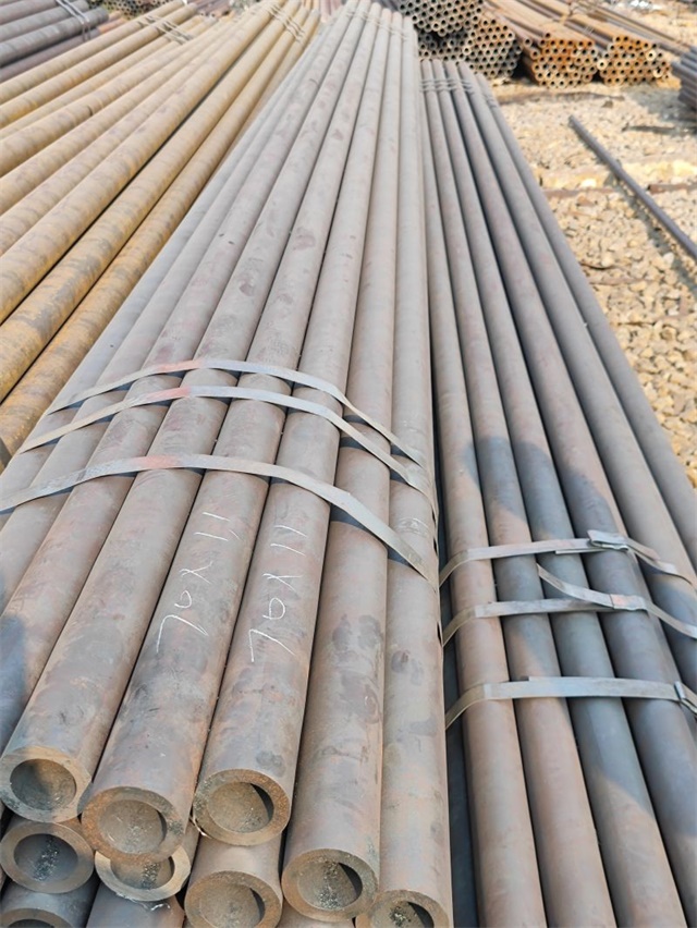 巴音郭楞GB8163流体输送用无缝钢管